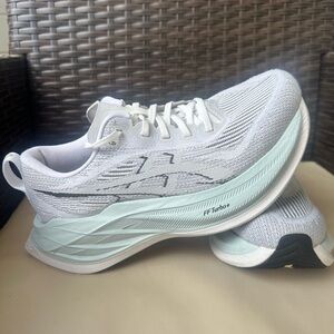 ASICS Superblast 2 white cool grey